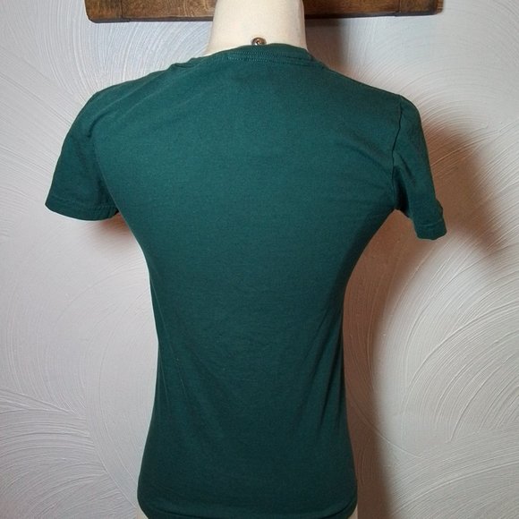 Halloween T Shirt Zombie Snow White & the Seven Dwarves Graphic Tee size XS - Picture 4 of 4